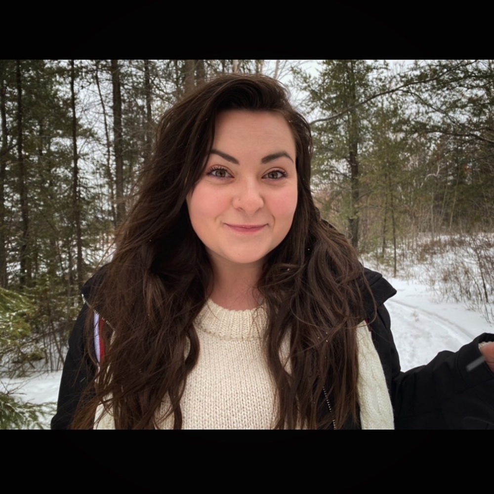 Meet your Posher, Rebecca